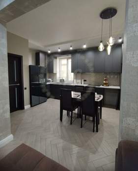 3-к квартира, вторичка, 110м2, 3/17 этаж