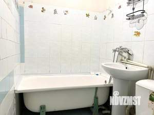 2-к квартира, вторичка, 42м2, 5/5 этаж