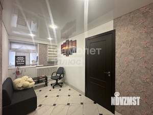3-к квартира, вторичка, 68м2, 1/2 этаж