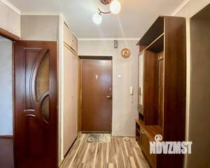 2-к квартира, вторичка, 50м2, 9/9 этаж