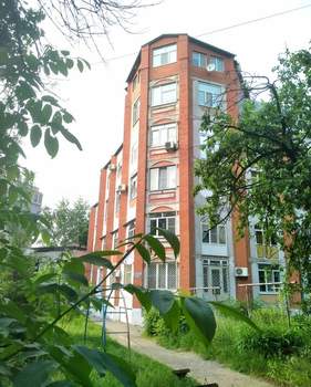 3-к квартира, вторичка, 78м2, 1/6 этаж