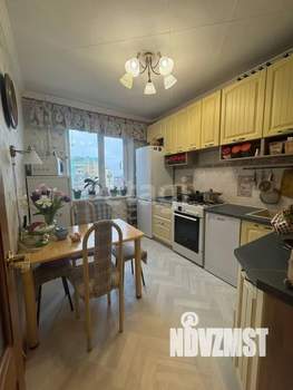 4-к квартира, вторичка, 72м2, 7/9 этаж