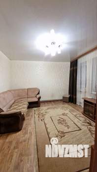 3-к квартира, вторичка, 64м2, 1/2 этаж