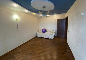 3-к квартира, вторичка, 76м2, 9/10 этаж