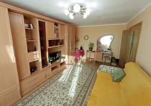 2-к квартира, вторичка, 50м2, 8/9 этаж