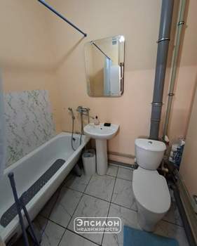 1-к квартира, вторичка, 42м2, 6/1 этаж