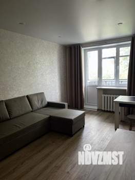 2-к квартира, вторичка, 37м2, 3/3 этаж