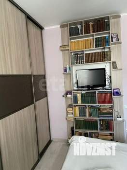 2-к квартира, вторичка, 56м2, 9/17 этаж