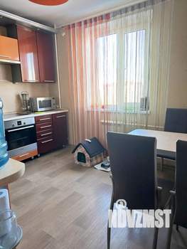 3-к квартира, вторичка, 77м2, 9/17 этаж