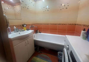 3-к квартира, вторичка, 72м2, 5/10 этаж