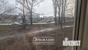 3-к квартира, вторичка, 61м2, 1/5 этаж