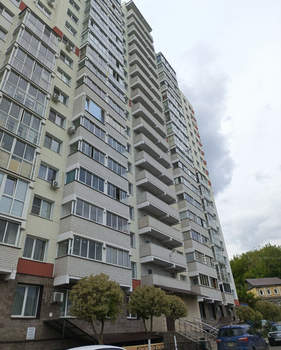 2-к квартира, вторичка, 52м2, 9/18 этаж