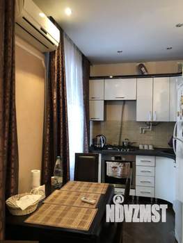 2-к квартира, вторичка, 40м2, 1/5 этаж