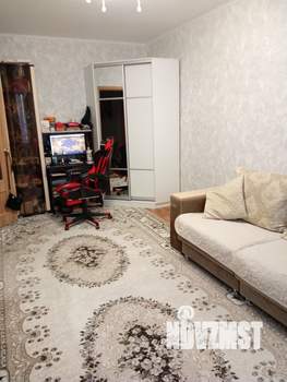 2-к квартира, вторичка, 57м2, 1/17 этаж