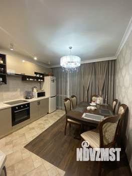 2-к квартира, вторичка, 64м2, 8/17 этаж