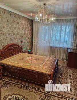 4-к квартира, вторичка, 90м2, 1/9 этаж