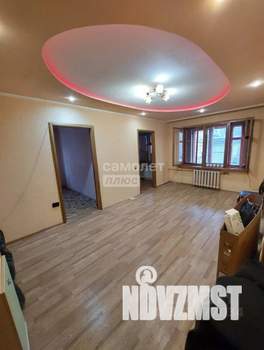 4-к квартира, вторичка, 62м2, 1/5 этаж