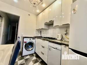 3-к квартира, вторичка, 63м2, 8/9 этаж