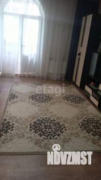 3-к квартира, вторичка, 72м2, 2/2 этаж