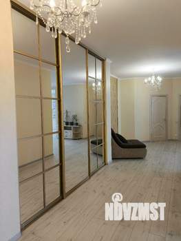 3-к квартира, вторичка, 114м2, 4/17 этаж