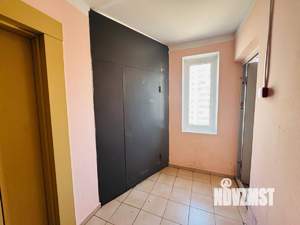 2-к квартира, вторичка, 58м2, 9/17 этаж