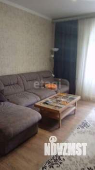 3-к квартира, вторичка, 72м2, 2/2 этаж