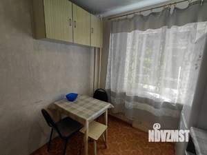 2-к квартира, вторичка, 40м2, 1/4 этаж
