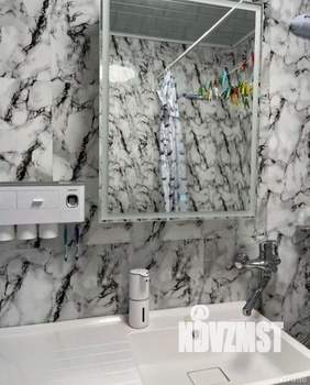 2-к квартира, вторичка, 57м2, 1/17 этаж