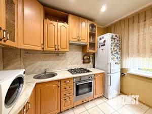 2-к квартира, вторичка, 50м2, 1/10 этаж