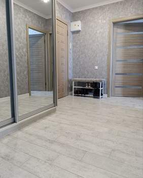 2-к квартира, вторичка, 56м2, 8/17 этаж