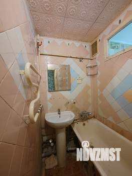 4-к квартира, вторичка, 62м2, 5/5 этаж