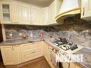 3-к квартира, вторичка, 72м2, 1/9 этаж