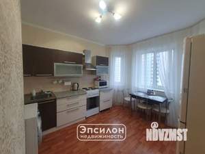 2-к квартира, вторичка, 57м2, 8/17 этаж