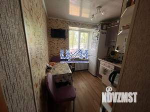 2-к квартира, вторичка, 40м2, 1/4 этаж