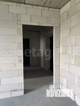 2-к квартира, вторичка, 52м2, 1/10 этаж