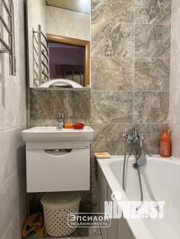 2-к квартира, вторичка, 44м2, 1/5 этаж