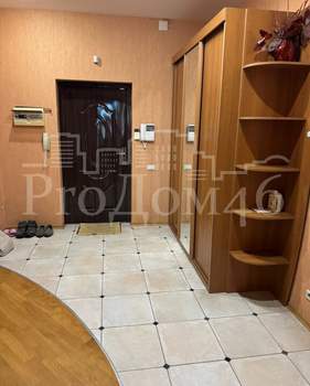 Студия квартира, вторичка, 143м2, 3/6 этаж