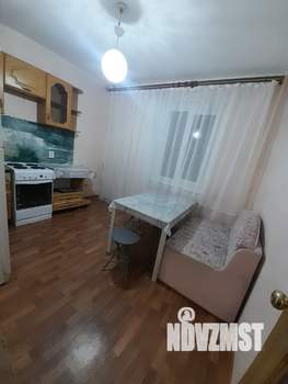 1-к квартира, вторичка, 38м2, 8/17 этаж