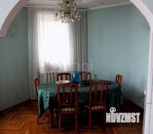 4-к квартира, вторичка, 153м2, 4/9 этаж