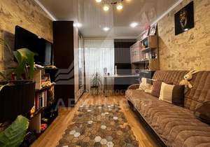 3-к квартира, вторичка, 61м2, 2/5 этаж