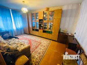 2-к квартира, вторичка, 50м2, 1/9 этаж