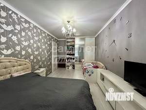 3-к квартира, вторичка, 61м2, 1/5 этаж