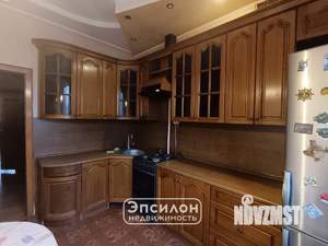 3-к квартира, вторичка, 82м2, 2/2 этаж