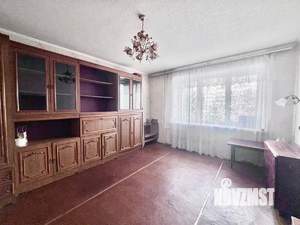 3-к квартира, вторичка, 60м2, 1/9 этаж