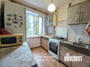 4-к квартира, вторичка, 60м2, 3/5 этаж