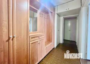 3-к квартира, вторичка, 60м2, 1/9 этаж