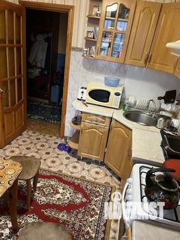 3-к квартира, вторичка, 61м2, 9/9 этаж