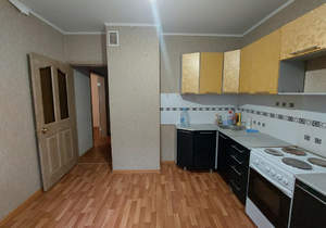 1-к квартира, вторичка, 38м2, 1/17 этаж