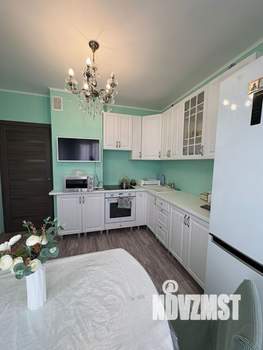 2-к квартира, вторичка, 56м2, 4/17 этаж