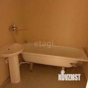 2-к квартира, вторичка, 56м2, 9/17 этаж